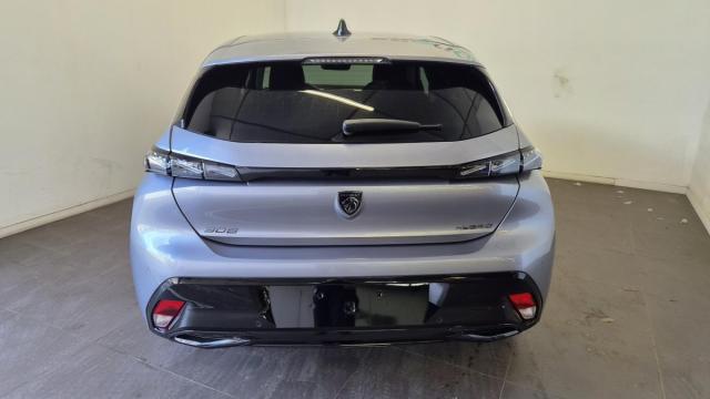 Peugeot 308 image 1