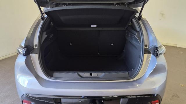 Peugeot 308 image 9