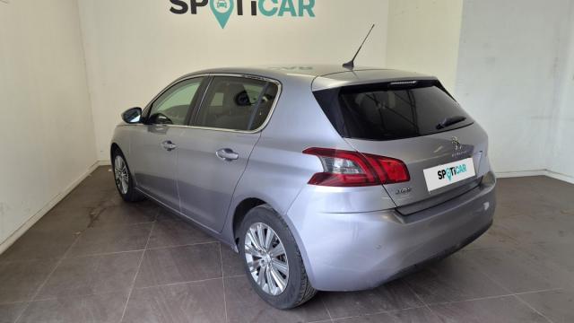 Peugeot 308 image 8