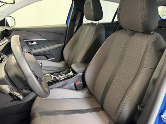 Peugeot 208 image 8