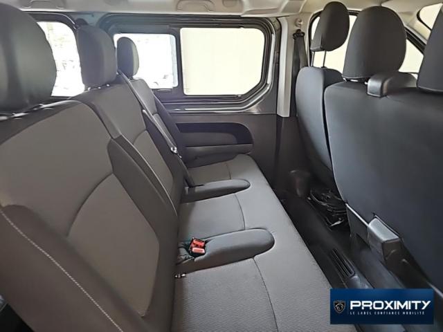 Renault Trafic image 2
