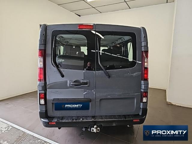 Renault Trafic image 8
