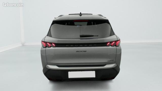 Peugeot 5008 image 4