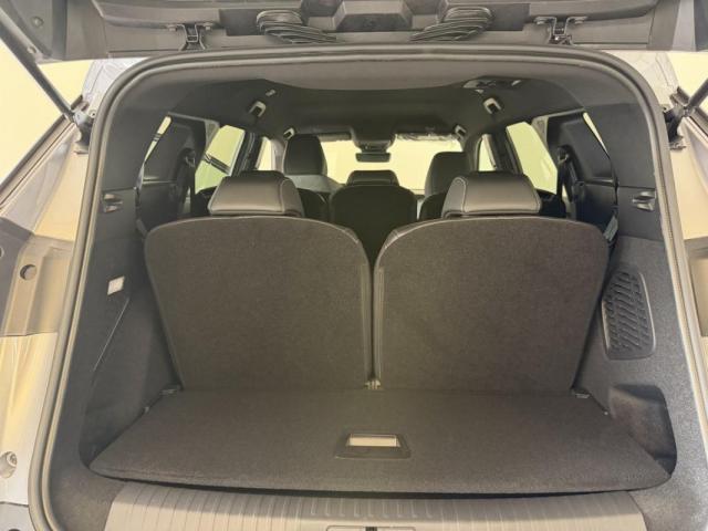 Peugeot 5008 image 1