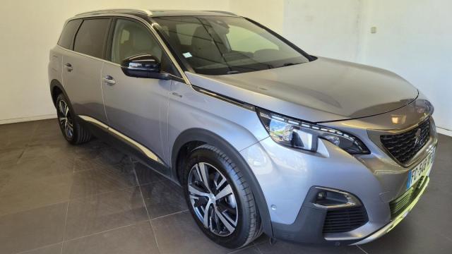 Peugeot 5008 image 9
