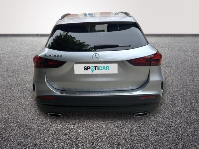 Mercedes Benz Gla image 8