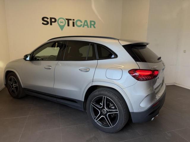 Mercedes Benz Gla image 2