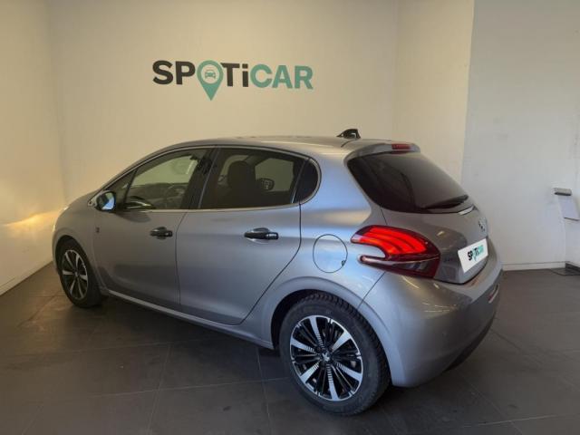 Peugeot 208 image 3