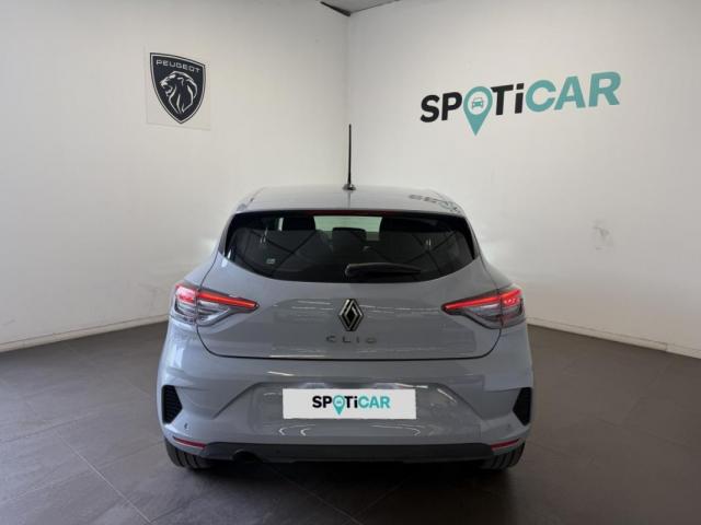 Renault Clio image 8