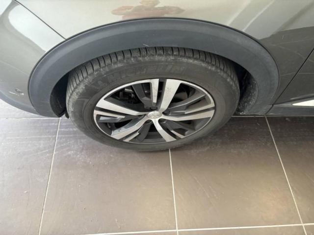 Peugeot 3008 image 1
