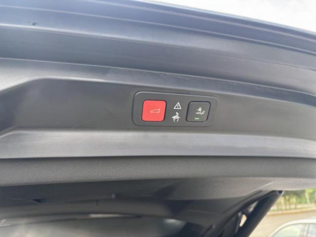 Peugeot 5008 image 8