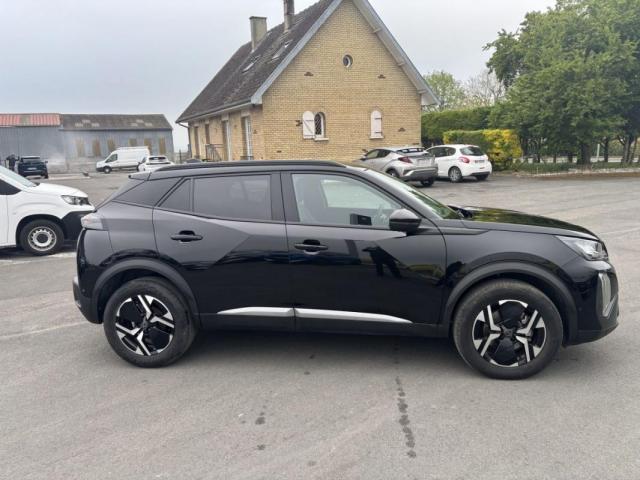 Peugeot 2008 image 2