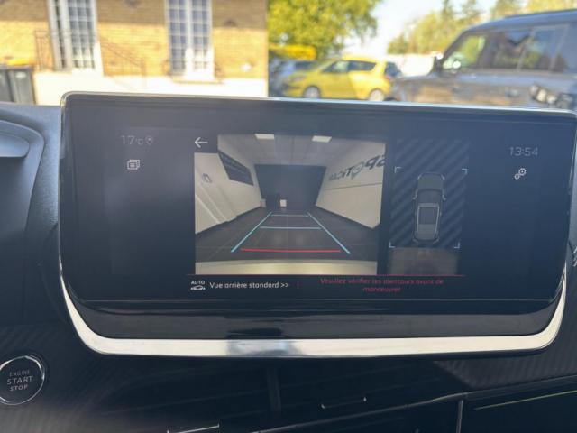 Peugeot 2008 image 9