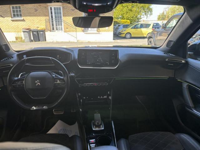 Peugeot 2008 image 7