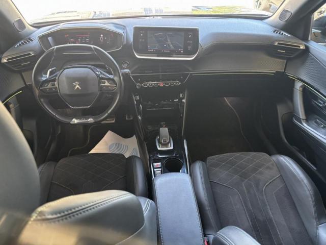 Peugeot 2008 image 2