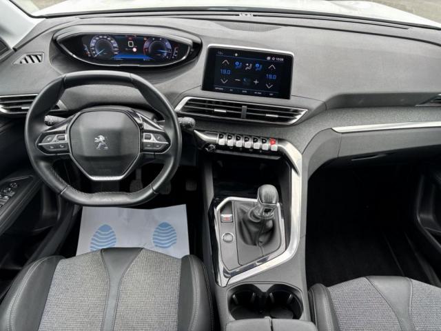 Peugeot 3008 image 8