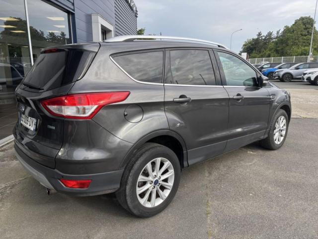 Ford Kuga image 2
