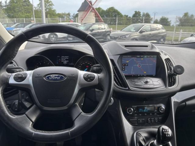 Ford Kuga image 4