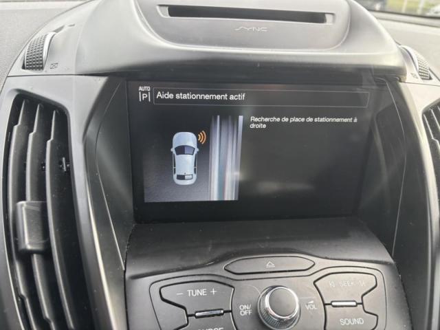 Ford Kuga image 9