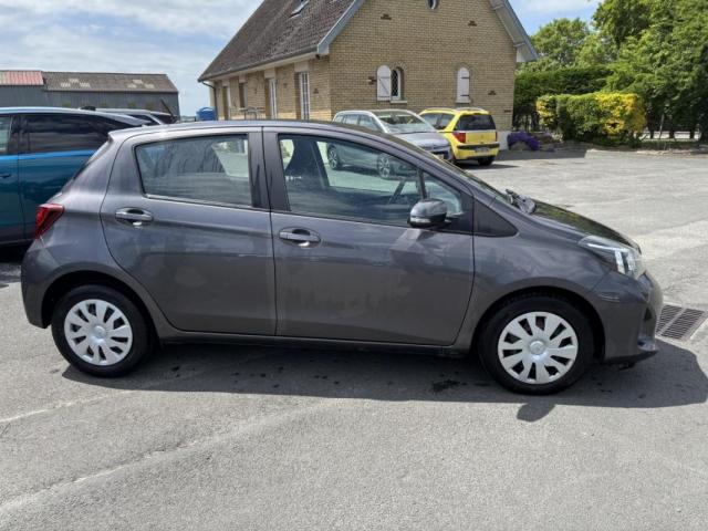 Toyota Yaris image 8