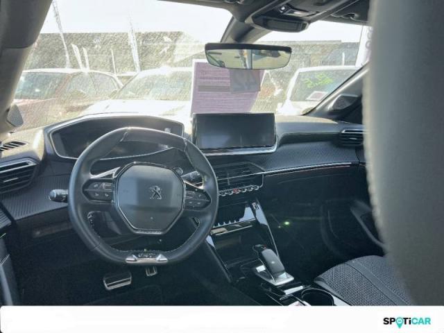 Peugeot 208 image 9
