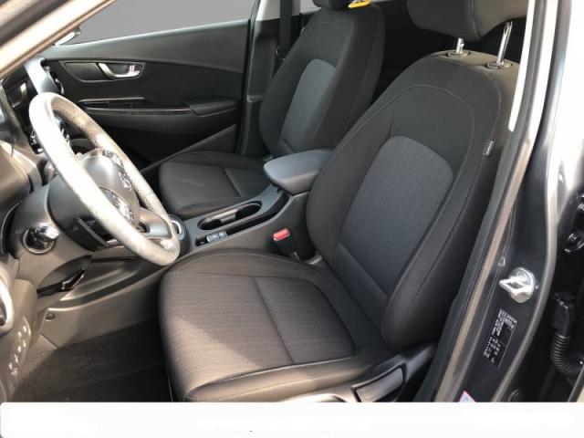 Hyundai Kona image 9