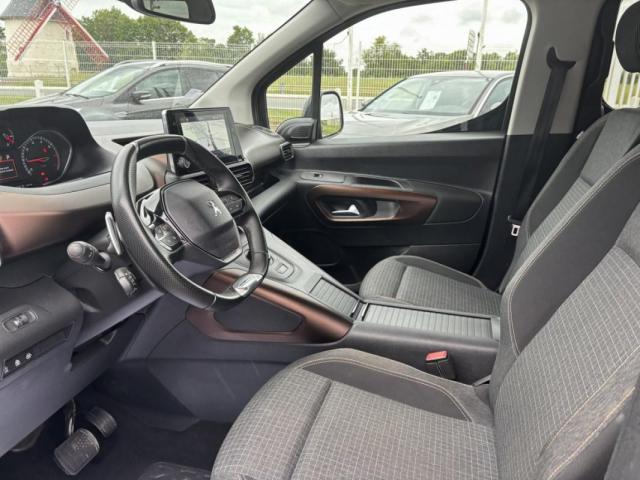 Peugeot Rifter image 8
