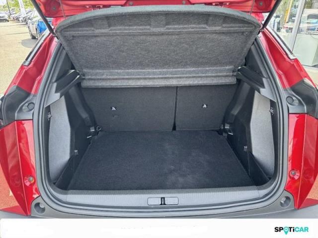 Peugeot 2008 image 3