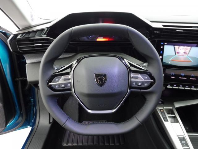 Peugeot 308 image 6