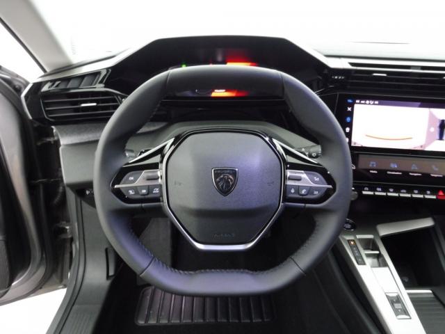 Peugeot 308 image 6
