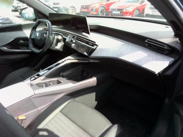 Peugeot 3008 image 3