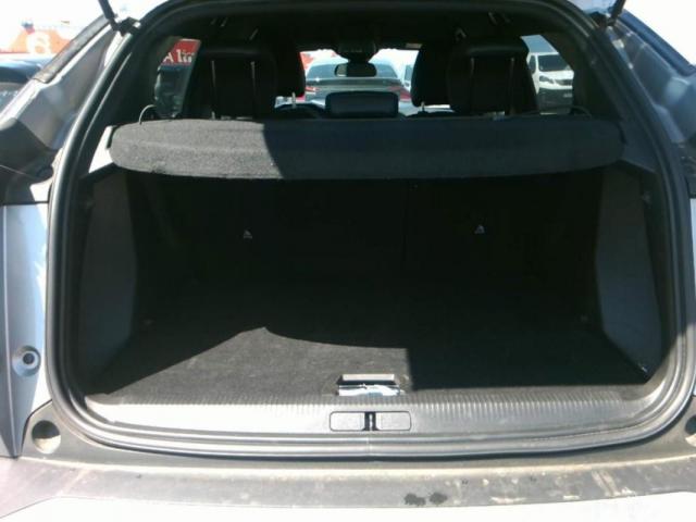 Peugeot 2008 image 3