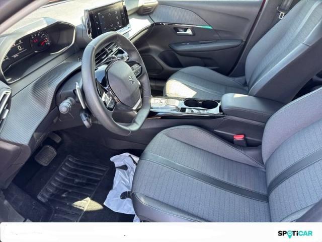 Peugeot 208 image 4