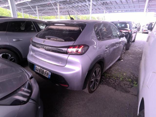 Peugeot 208 image 6
