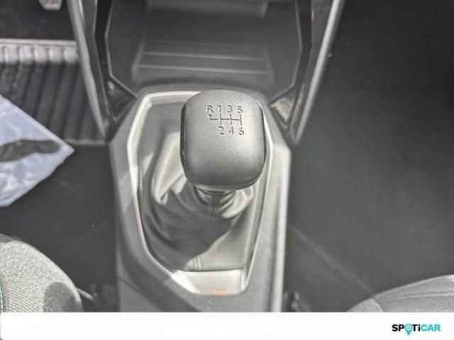 Peugeot 208 image 2