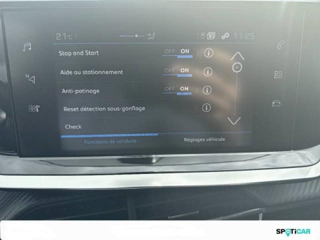 Peugeot 208 image 8