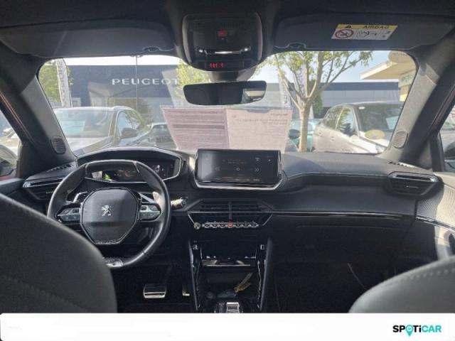 Peugeot 2008 image 1