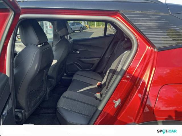 Peugeot 2008 image 2