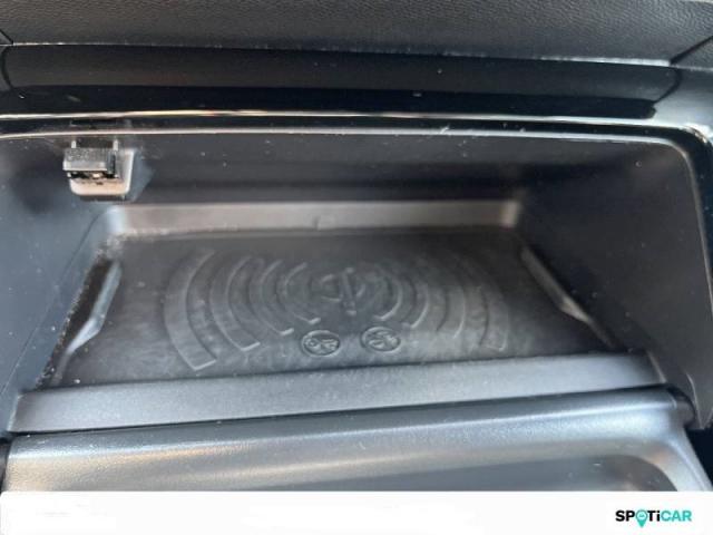 Peugeot 2008 image 8
