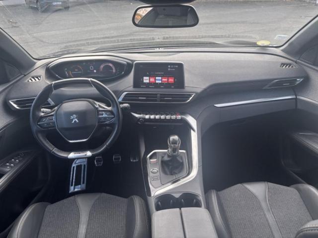 Peugeot 3008 image 8