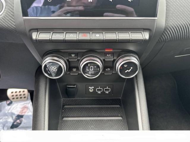 Renault Captur image 4