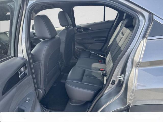 Mitsubishi Eclipse Cross image 7