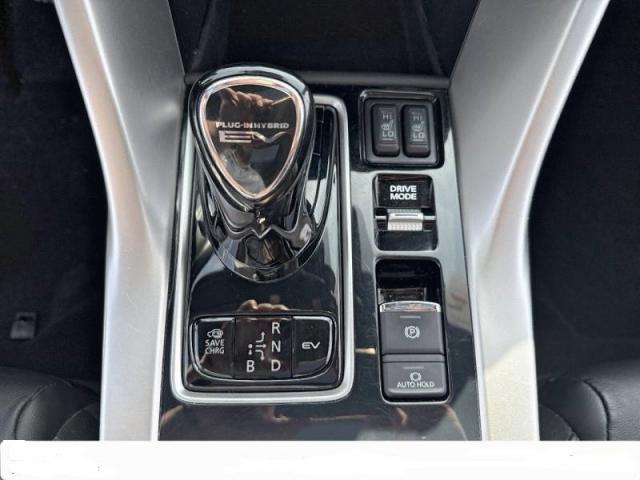 Mitsubishi Eclipse Cross image 9