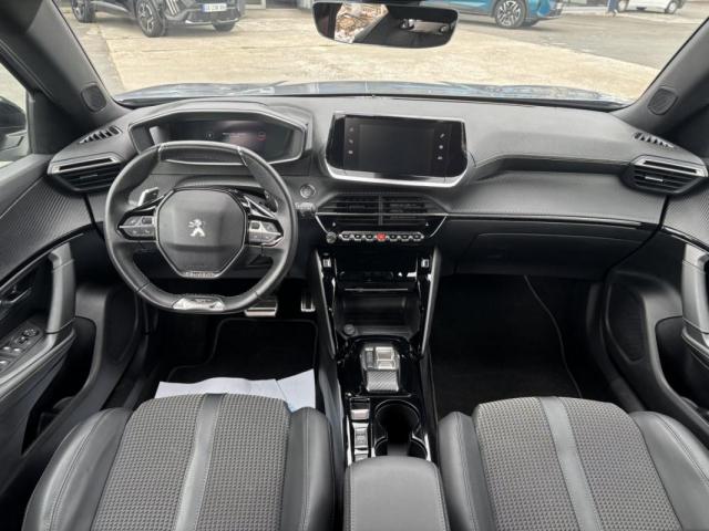Peugeot 2008 image 6