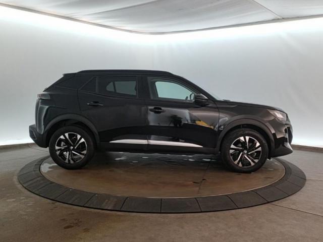 Peugeot 2008 image 8