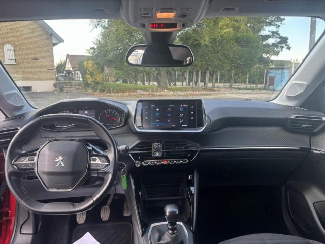 Peugeot 208 image 6