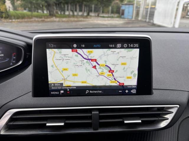 Peugeot 3008 image 1