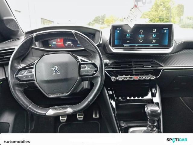 Peugeot 208 image 1