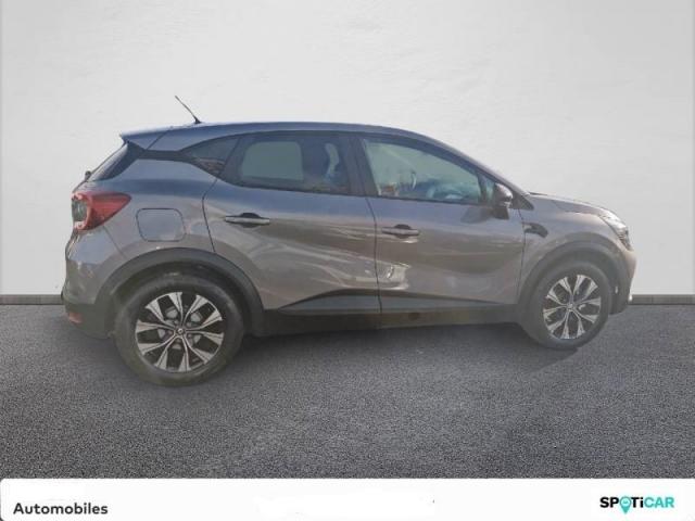 Renault Captur image 1