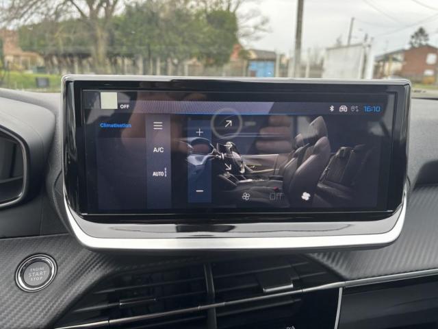 Peugeot 2008 image 9